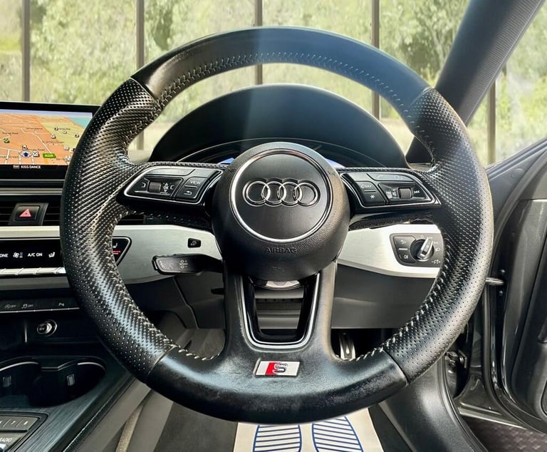  Audi A4 2.0 TDI 40 S line S Tronic quattro Euro 6 (s/s) 4dr Diesel Automatic