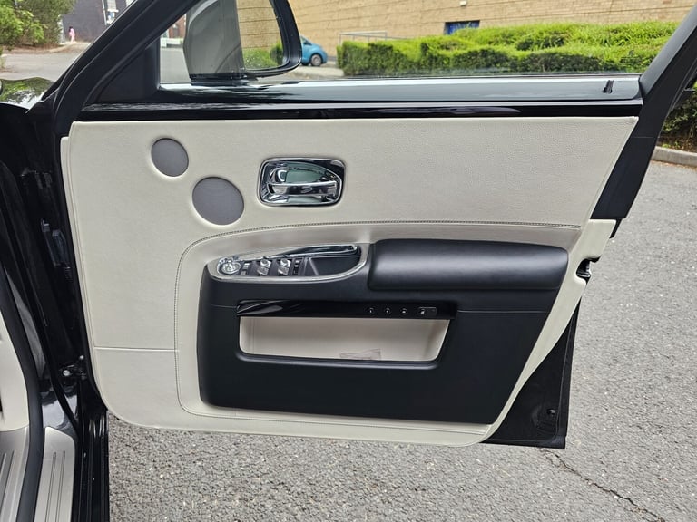 2012 62 ROLLS ROYCE GHOST 6.6 V12 AUTOMATIC EXTENDED WHEEL-BASE LWB TOP SPEC 