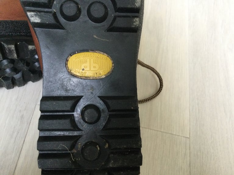 Women’s Walking Boots