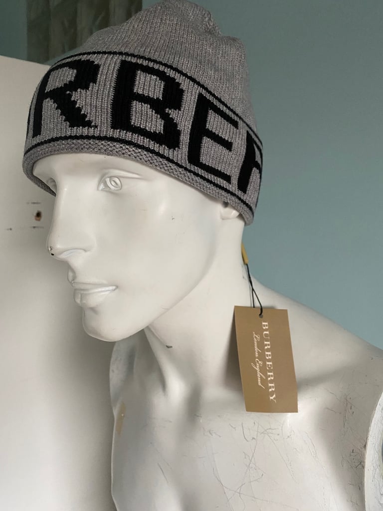 image for Burberry beanie 