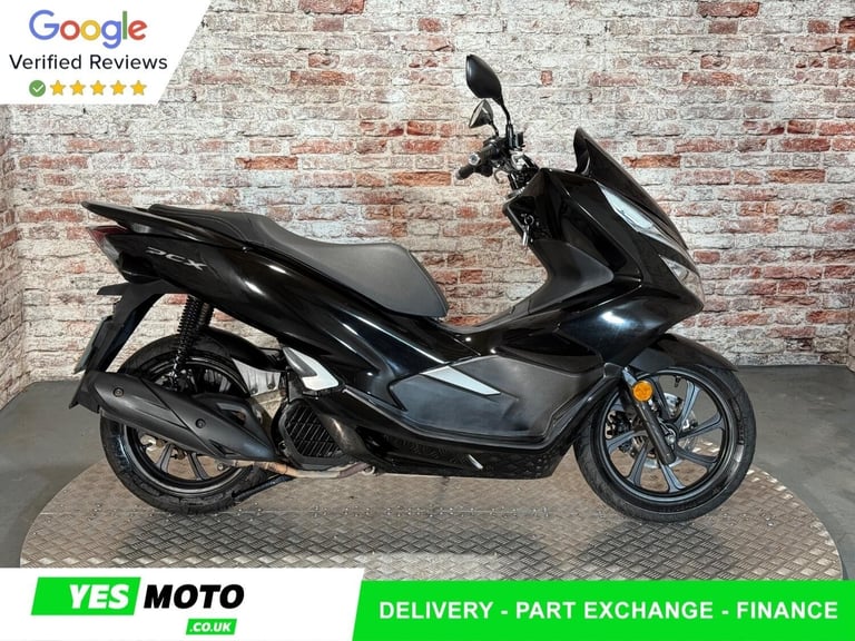 HONDA PCX125 - 2018 Petrol Automatic in Black