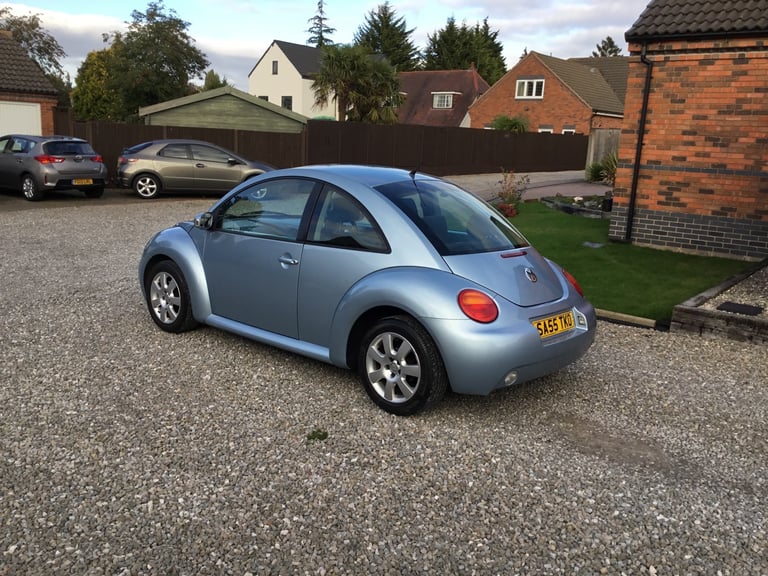 VW BEETLE 2.0.HATCHBACK 
