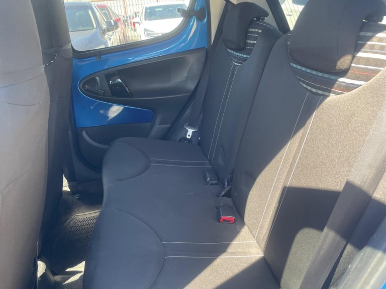 2013 Citroen C1 1.0i VTR+ Euro 5 5dr HATCHBACK Petrol Manual