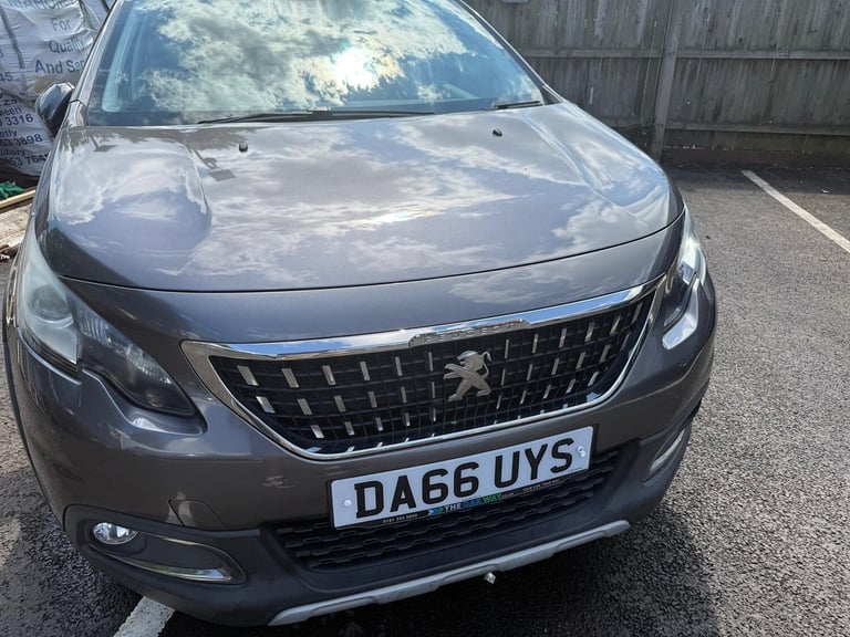 image for PEUGEOT 2008 1.2 PureTech Allure 2016