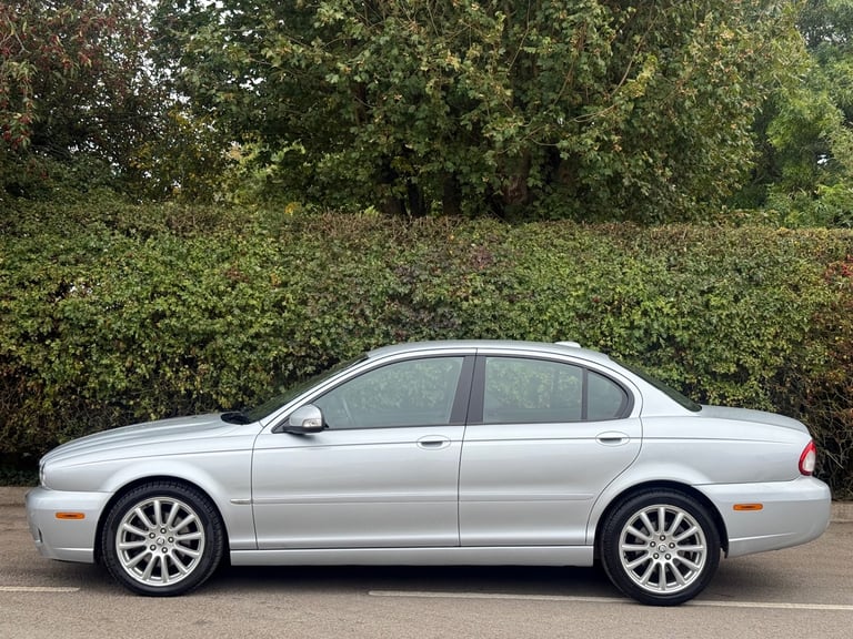 JAGUAR X-TYPE 2.2d S 2009 4dr Auto | Genuine 48,000 mls | Full Service History