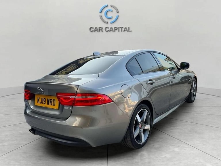 2019 Jaguar XE 2.0d R-Sport Saloon 4dr Diesel Auto Euro 6 (s/s) (180 ps) Saloon Diesel Automatic