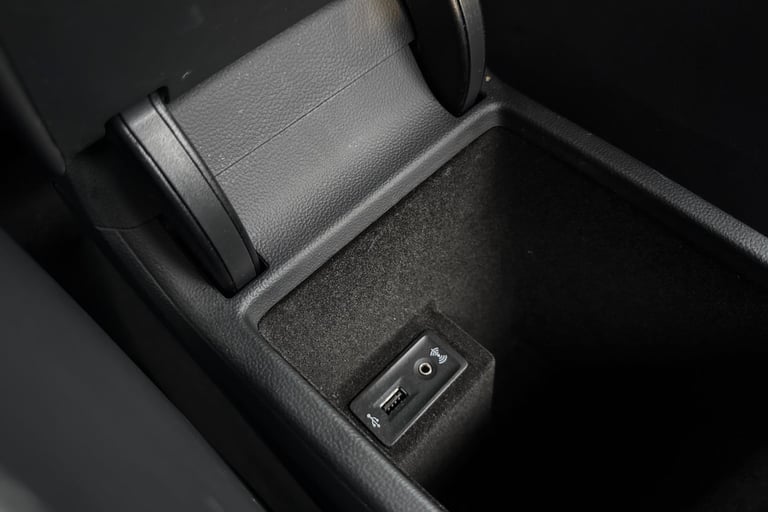 2018 Volkswagen Arteon 2.0 TSI R-Line Fastback DSG Euro 6 (s/s) 5dr Hatchback Automatic