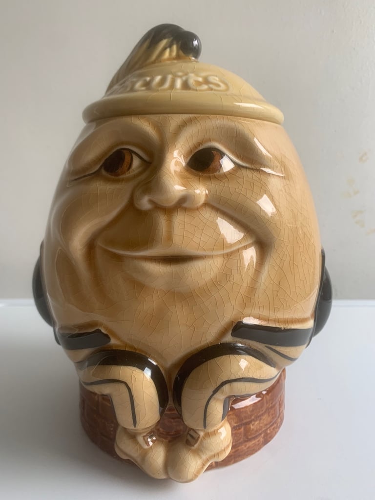 Humpty Dumpty biscuit Jar