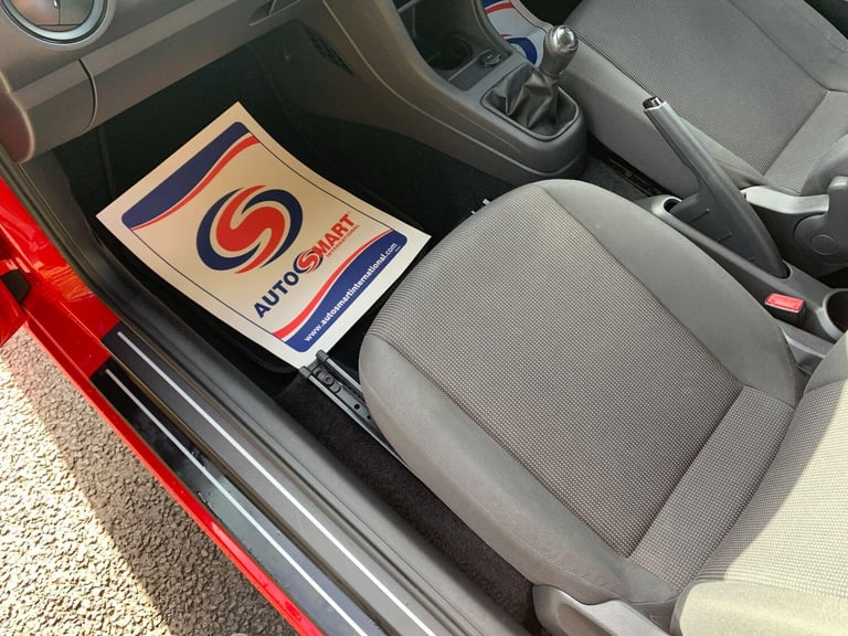 2013 Volkswagen up! 1.0 Take up! Euro 5 3dr HATCHBACK Petrol Manual