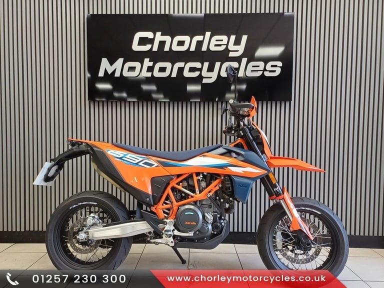 2023/23 KTM 690 SMC R enduro adventure off road supermoto