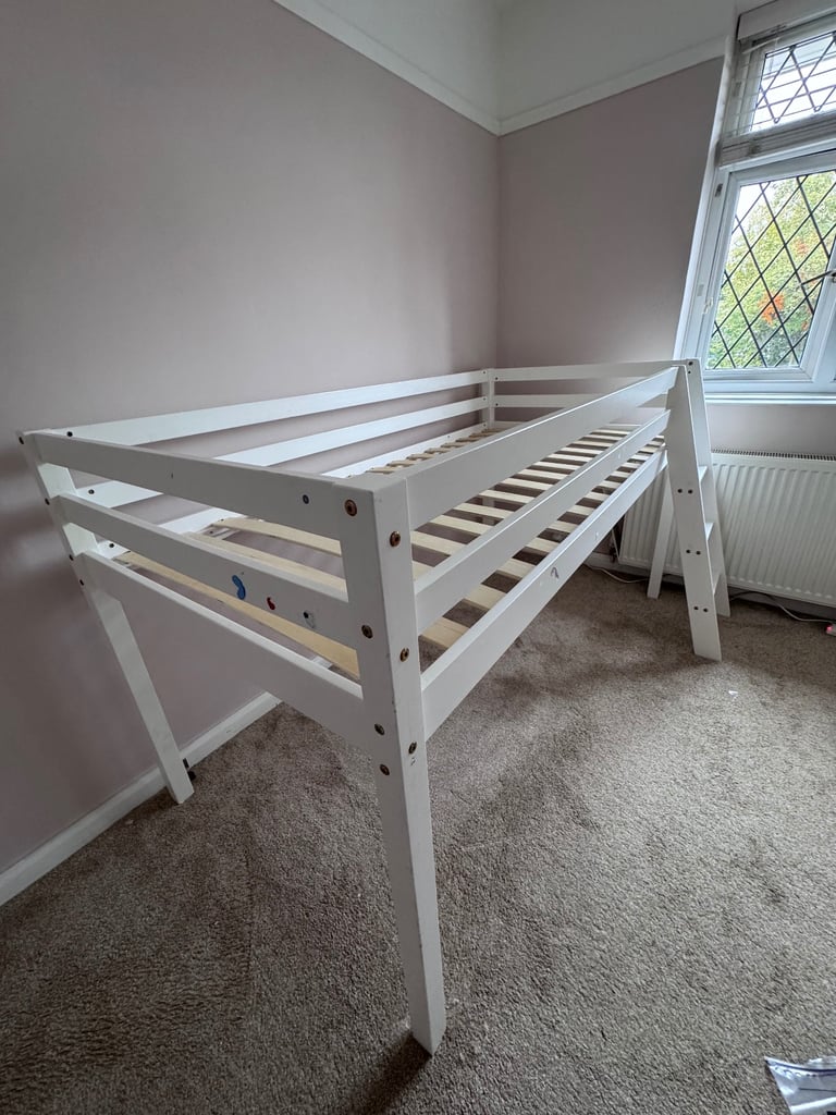 Moro Cabin Bed Midsleeper with Fairies Package in Classic White