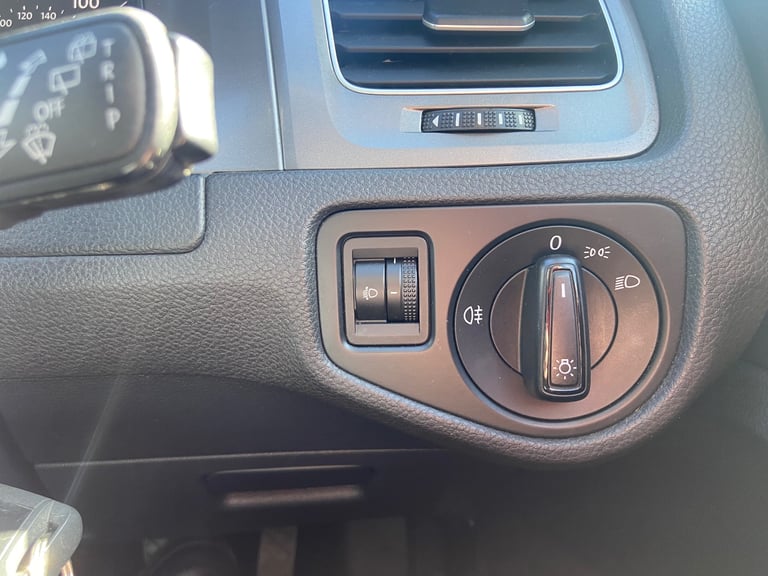 2014 Volkswagen Golf 1.6 TDI BlueMotion Tech S Euro 5 (s/s) 5dr