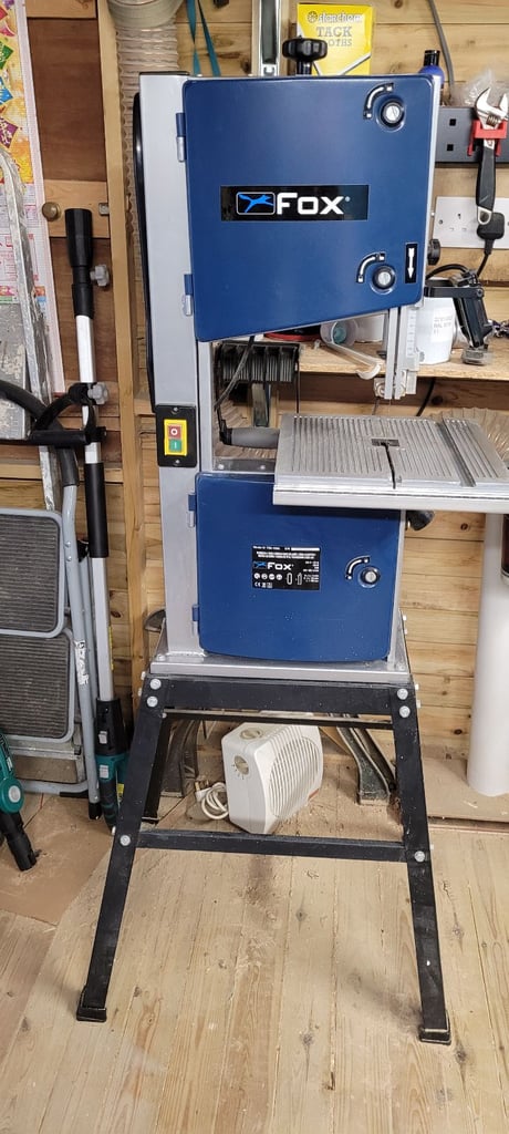 Fox Bandsaw, Band saw, great clean condition with tools and manual