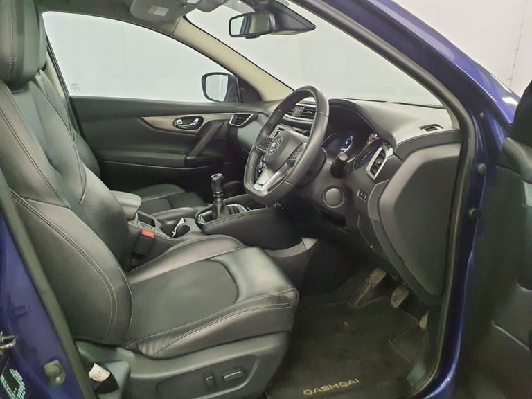 2017 Nissan Qashqai 1.2 DiG-T Tekna 5dr HATCHBACK PETROL Manual