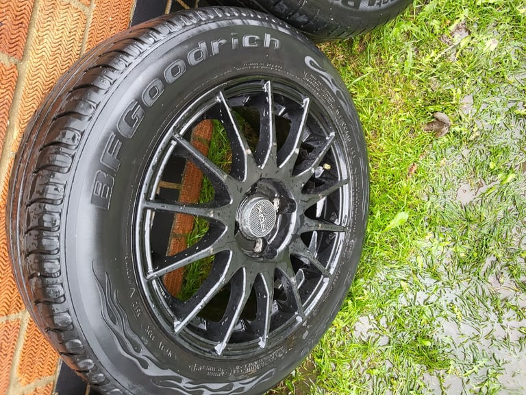 15 inch 4x100 Fox Racing Alloy wheels 