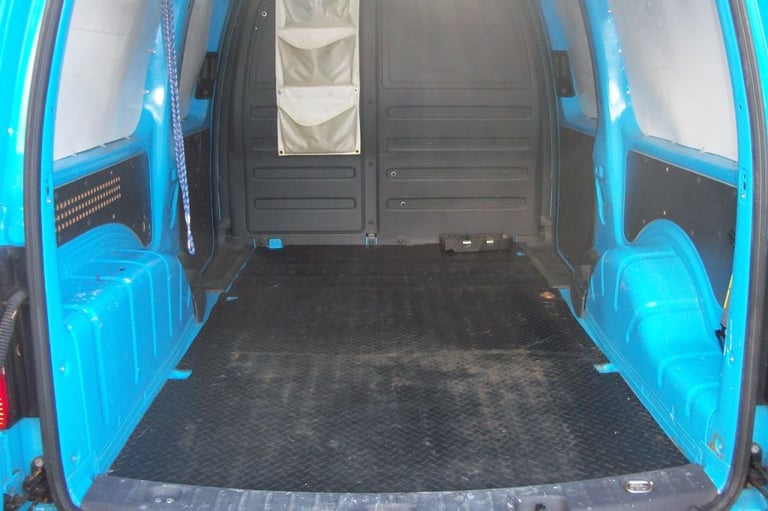  Volkswagen Caddy 1.6 TDI 102PS Startline Van LWB Diesel