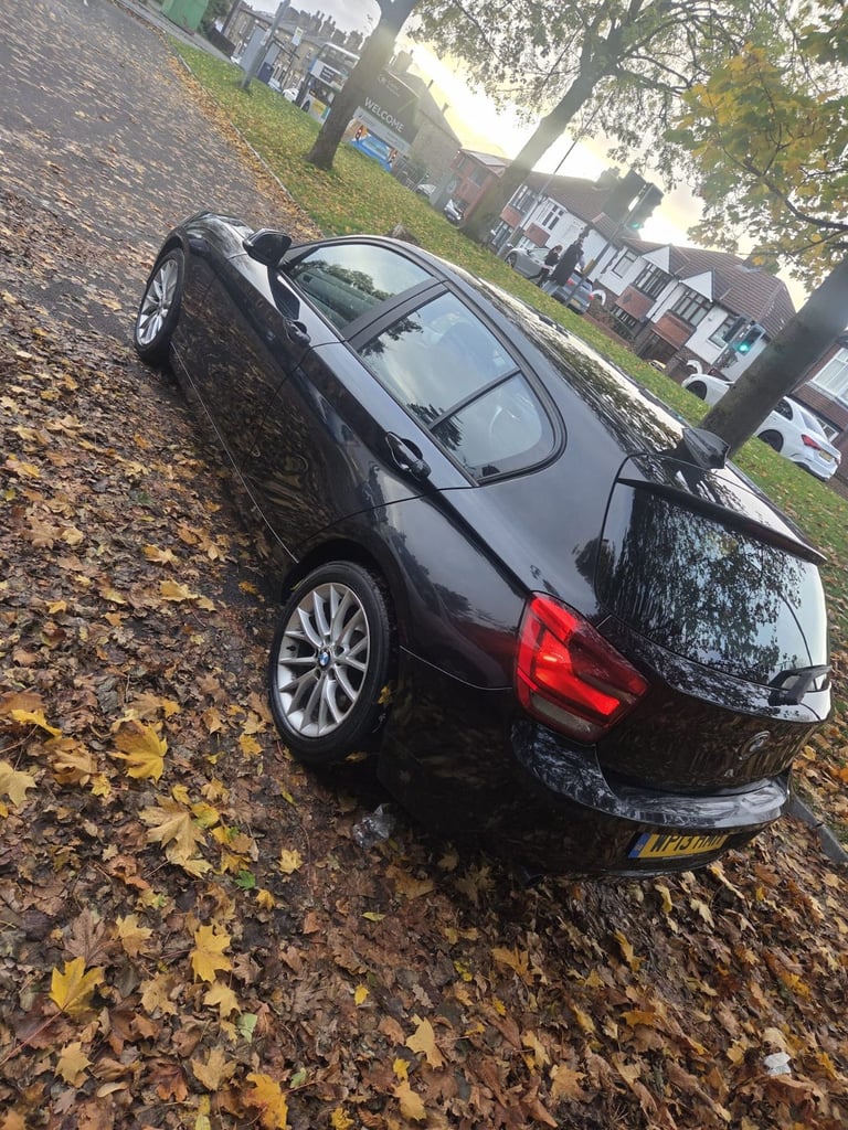 BMW, 1 SERIES, Hatchback, 2013, Manual, 1995 (cc), 5 doors