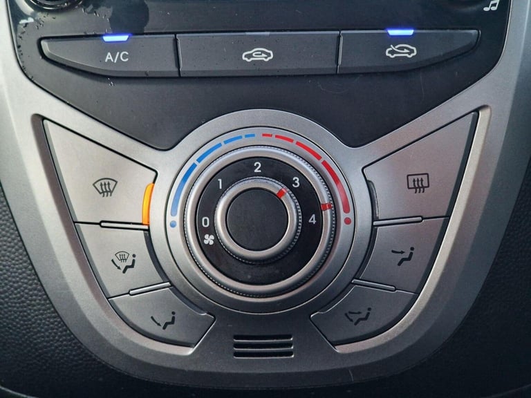 HYUNDAI IX20 1.4 Classic Euro 5 (s/s) 5dr 2012