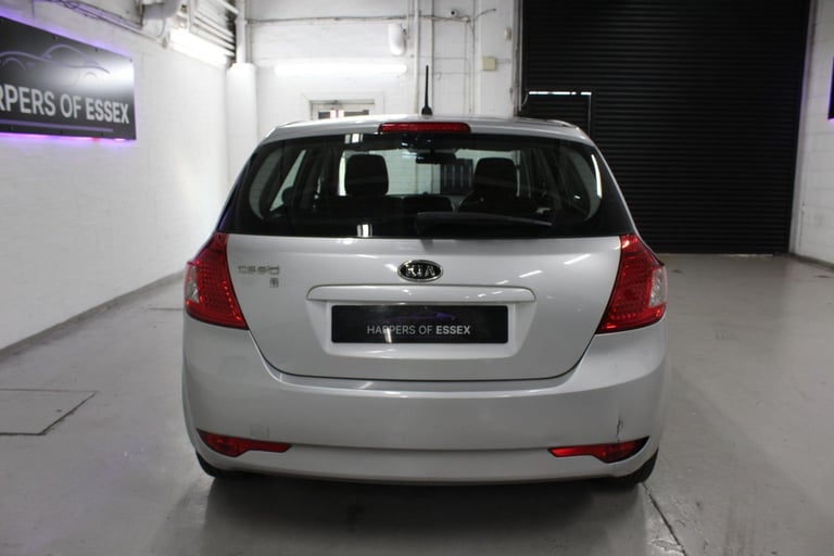 2010 Kia Ceed 1.4 1 Euro 4 5dr HATCHBACK Petrol Manual