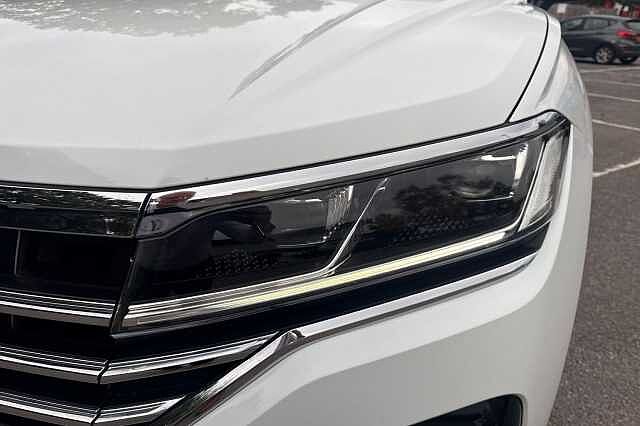 2018 Volkswagen Touareg 3.0 V6 TDI 4Motion R-Line Tech 5dr Tip Auto 4x4 Diesel Automatic