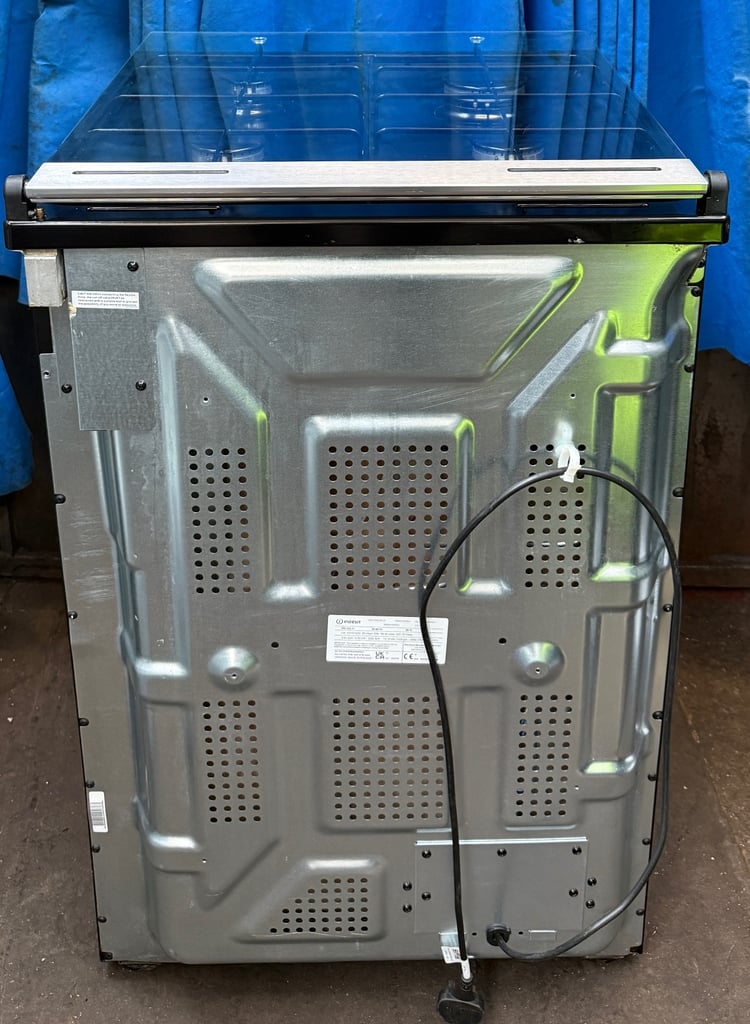 Indesit ID67GOMCB 60cm Double Oven Gas Cooker - Black 