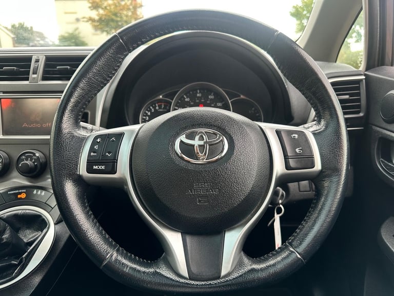 2011 Toyota Verso 1.33 Dual VVT-i T Spirit Euro 5 5dr MPV Petrol Manual