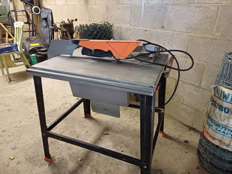 image for DeWalt Sawking 