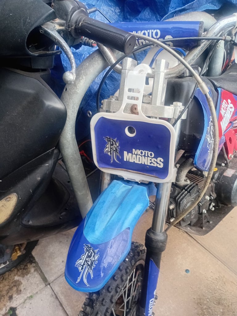Crosser pit bike moto madness