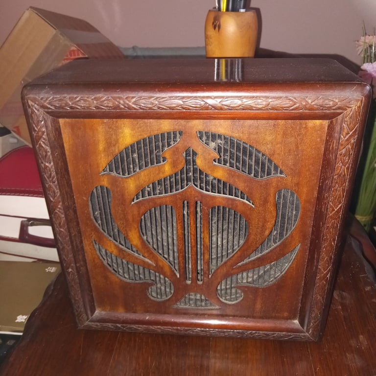 image for ANTIQUE COLLECTABLE CELESTION speaker approx mid-late 1920's