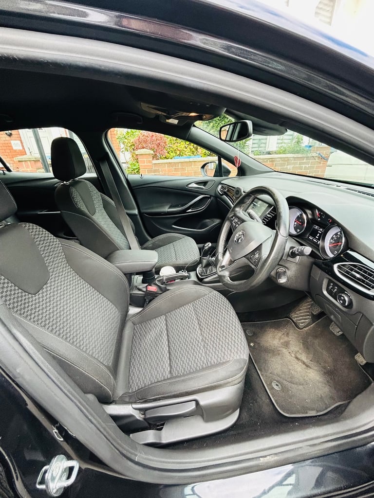 Vauxhall, ASTRA, Hatchback, 2016, Manual, 999 (cc), 5 doors