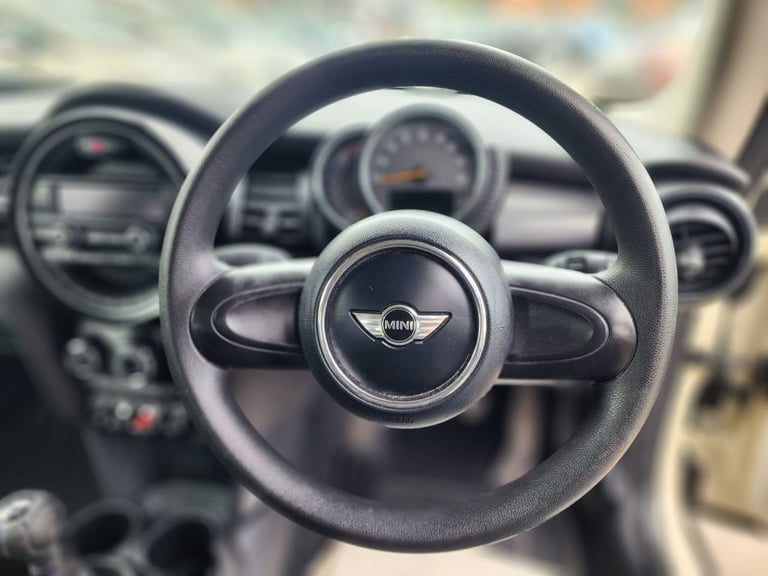2016 16 MINI HATCH 1.5 COOPER HATCHBACK 3DR PETROL MANUAL EURO 6 (S/S) (136 PS)