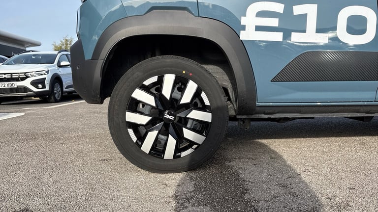 2025 Dacia Spring 27kWh Expression 65 48kW 5dr Auto Electric Hatchback Hatchback Electric Automatic