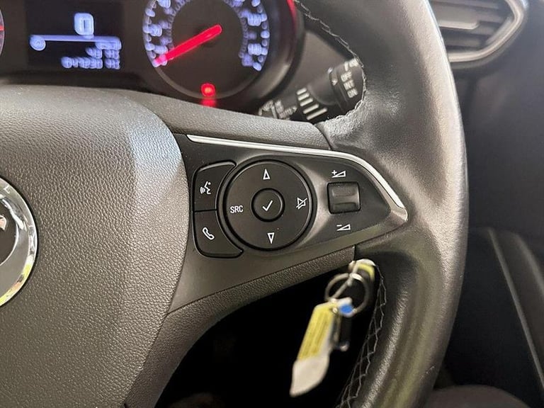2019 Vauxhall Crossland X 1.2 SE 5dr HATCHBACK PETROL Manual