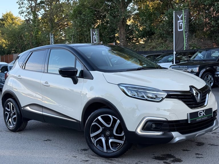 2017 Renault Captur DYNAMIQUE S NAV TCE - FULL SERVICE HISTORY - NEW MOT - KEYLESS ENTRY Hatchbac...