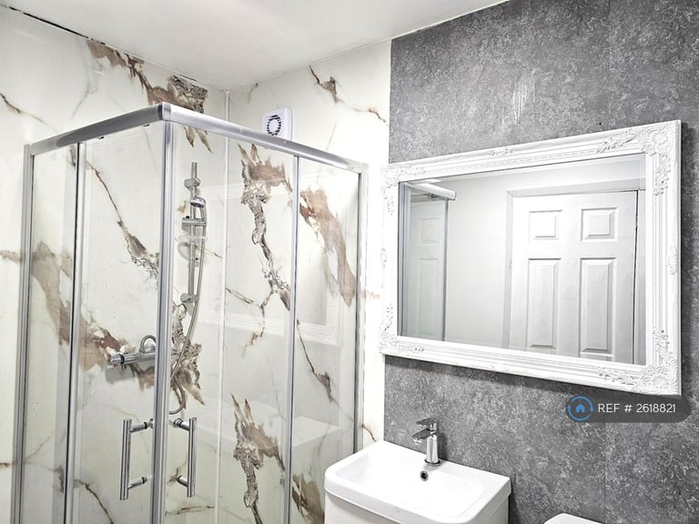 1 bedroom in Benn Street, Rugby, CV22 (#2618821)