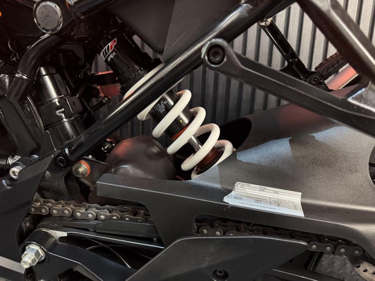 2024 KTM RC 390 390 X-Ring Euro 5