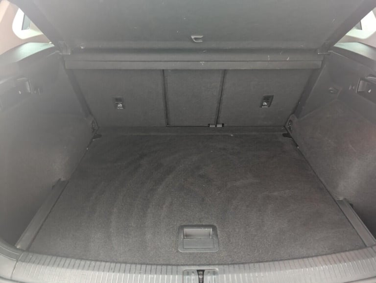 2018 Volkswagen Tiguan 2.0 TDI SEL SUV 5dr Diesel Manual 4Motion Euro 6 (s/s) (150 ps) CRUISE CON...