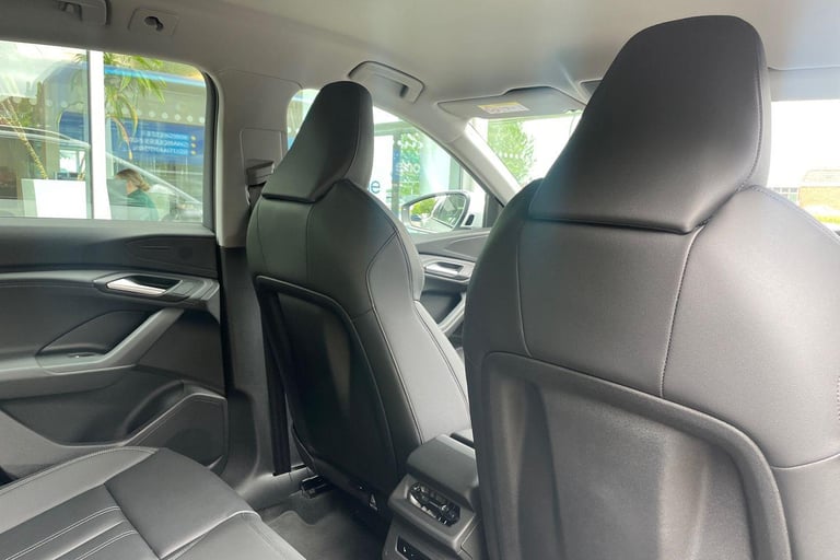 2025 Audi Q6 e-tron 100kWh Performance Sport SUV 5dr Electric Auto (306 ps) ESTATE Electric Autom...