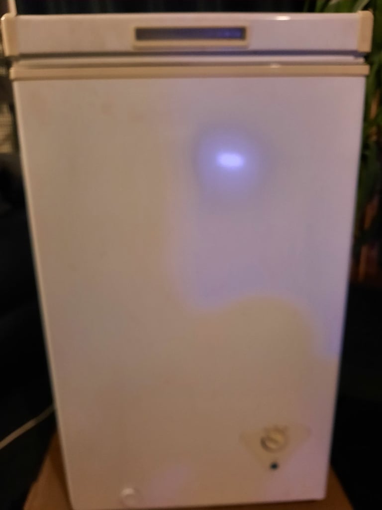 BARGAIN.. Chest Freezer 