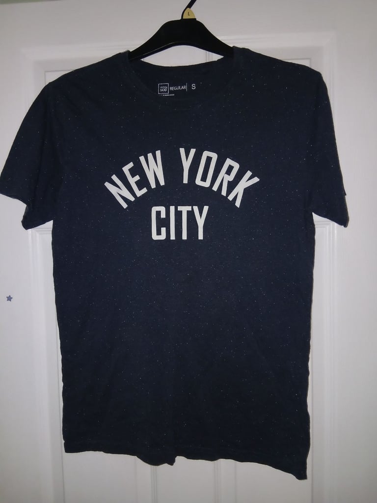 👕 Men’s T-Shirt Bundle – New York City & Colorado Designs (S & M)
