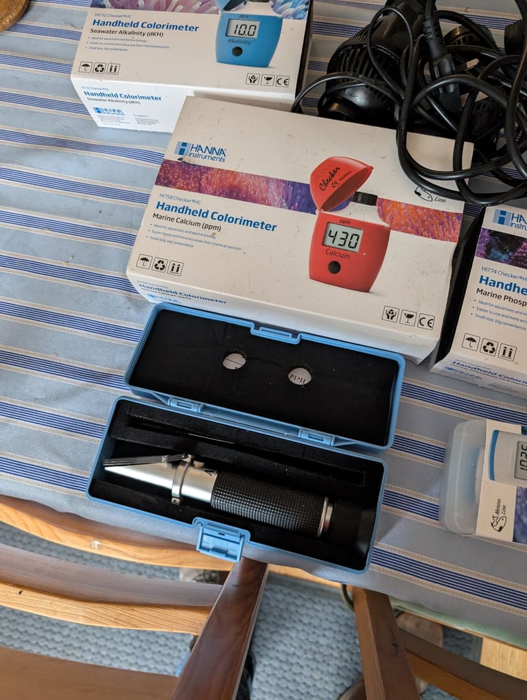Reef tank equipment 
