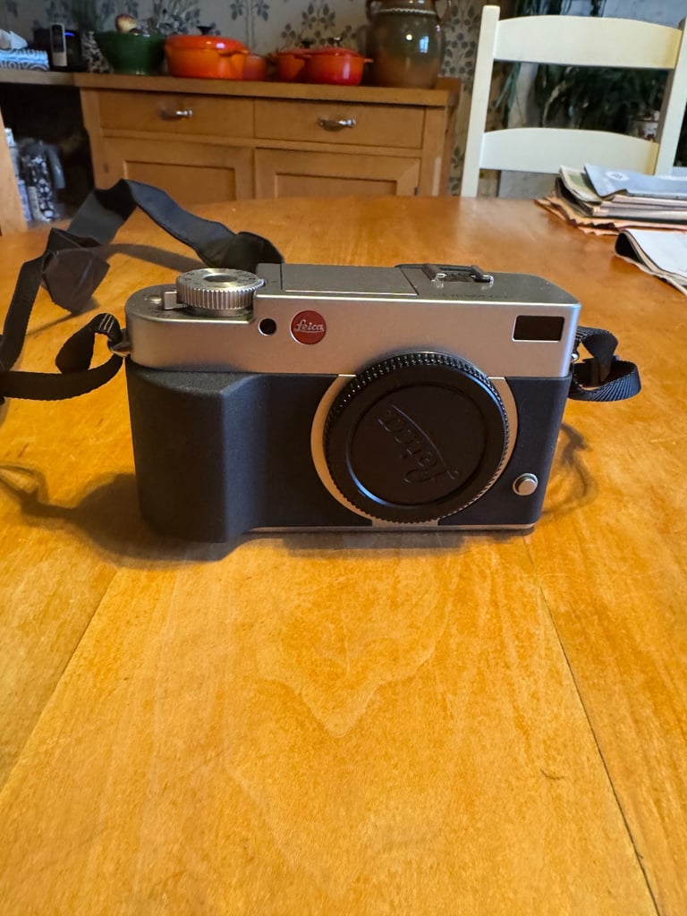 Leica Digilux 3 Camera