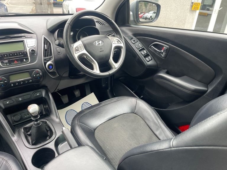 2012 12 HYUNDAI IX35 1.7 CRDI PREMIUM SUV 5DR DIESEL MANUAL EURO 5*HISTORY*HALF