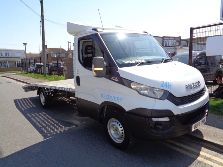 image for 2015 15 IVECO DAILY 2.3 TD 11V 35S 3750 CHASSIS CAB 2DR DIESEL MANUAL RWDNO VAT