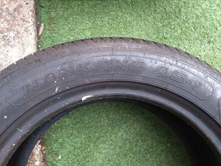  195 50 16 Tyres 7mm tread in West London Area