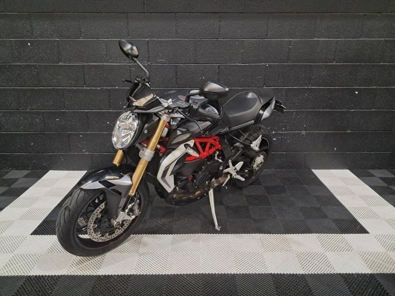 2016 65 MV AGUSTA BRUTALE 800 RR FINANCE SPECIALISTS APPLY NOW