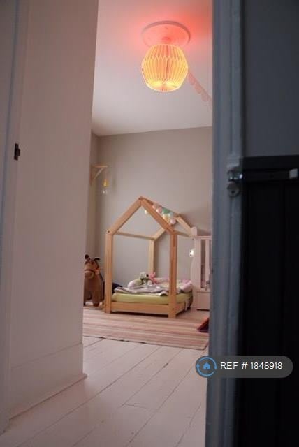 3 bedroom house in Trafalgar Street, London, SE17 (3 bed) (#1848918)