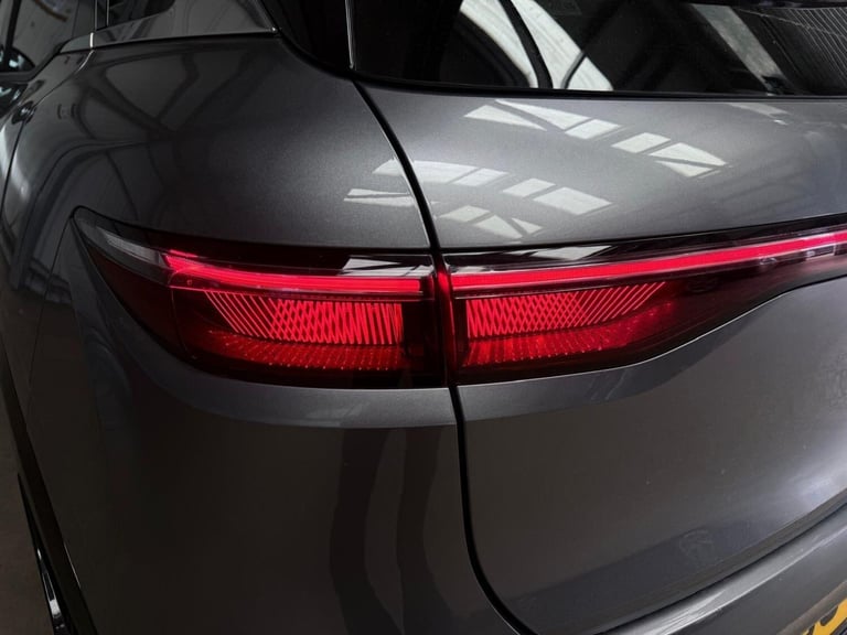 2024 Renault Megane E Tech 60kWh techno+ Auto 5dr (optimum charge) HATCHBACK Electric Automatic