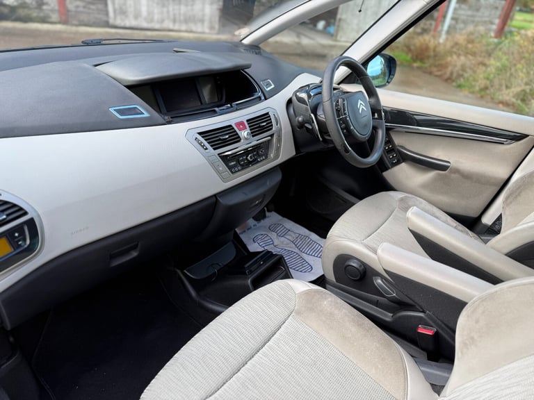 2010 Citroen C4 Picasso 1.6 HDi Exclusive 5dr EGS6 MPV Diesel Automatic