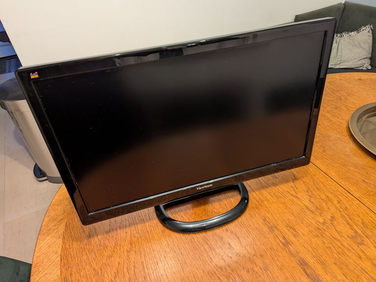 24 inch monitor